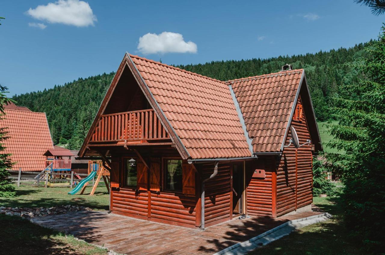 Vila Tijana Митровац Экстерьер фото